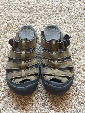 KEEN Newport Slides Women's Hiking Trail Leather Sandals Shoes Size 8